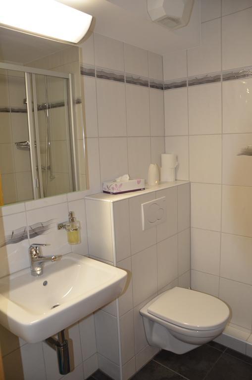 Hotel Gasthof Kreuz Welschenrohr エクステリア 写真