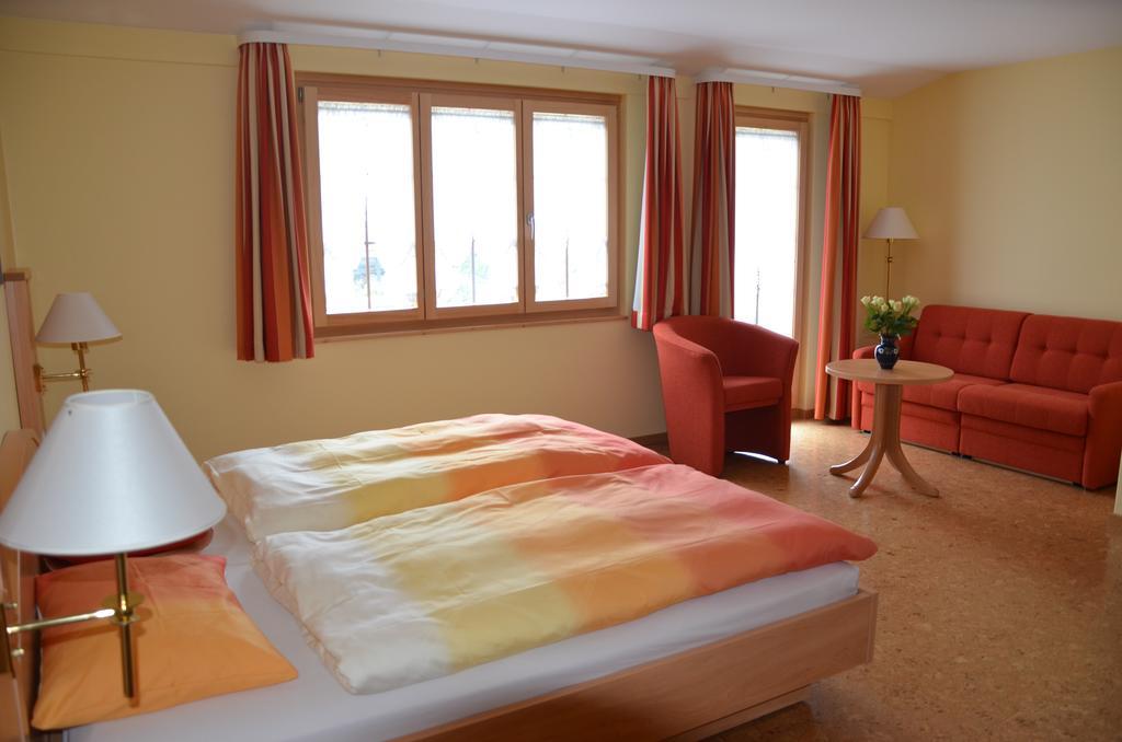 Hotel Gasthof Kreuz Welschenrohr エクステリア 写真